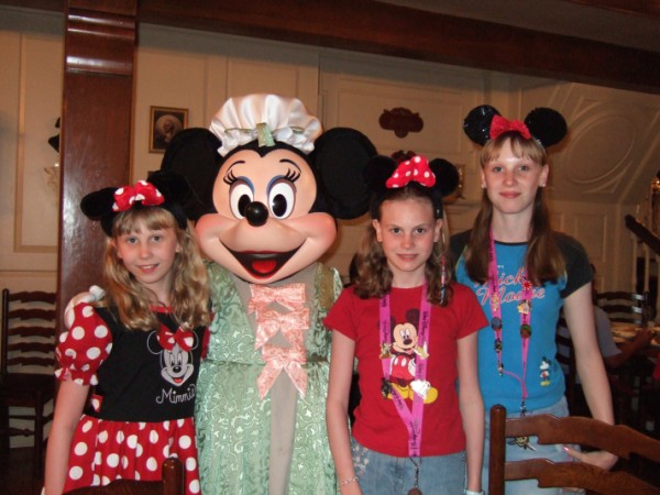 Minnie at Liberty Tree Tavern