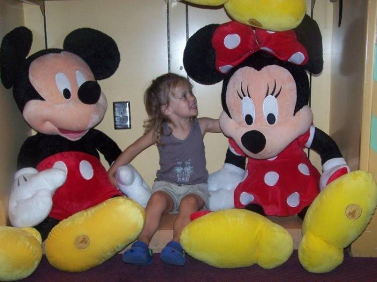 Minnie, Mickey & Friends