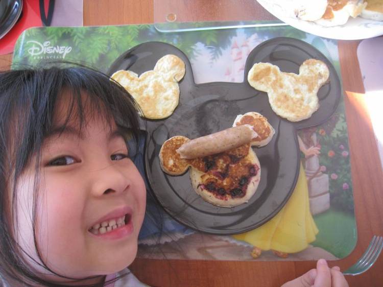 Minnie Pancakes