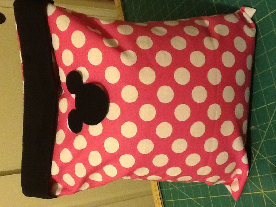 Minnie Travel pillow