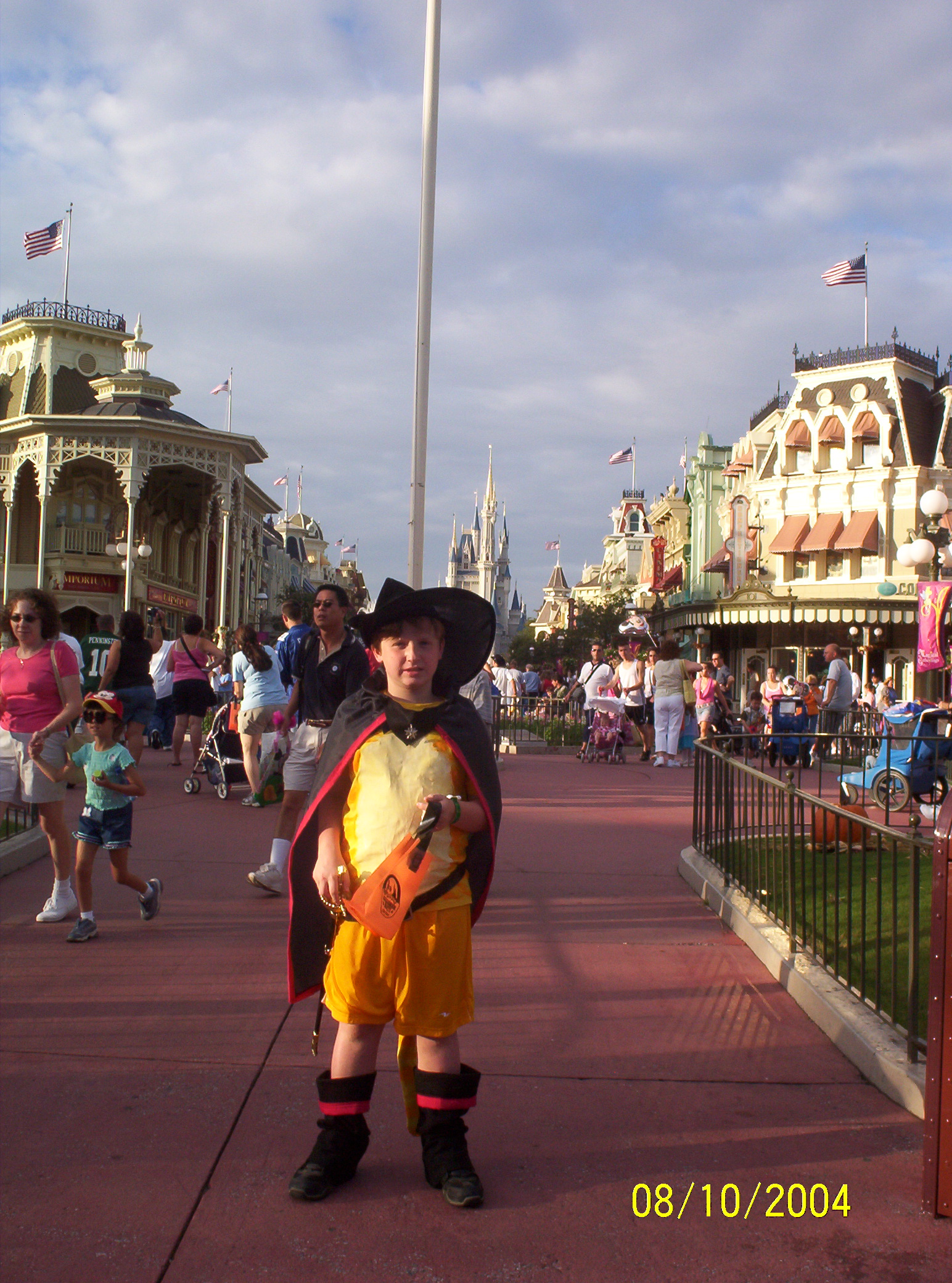 MNSSHP 2004