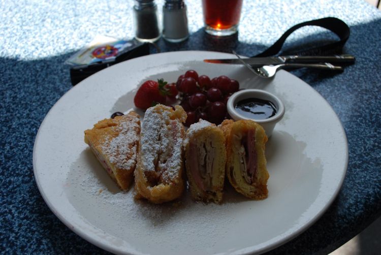 Monte Cristo Sandwich Caf Orleans 1