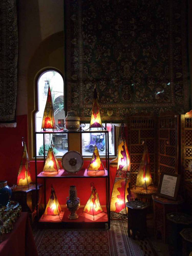 Morrocon lamps, Epcot