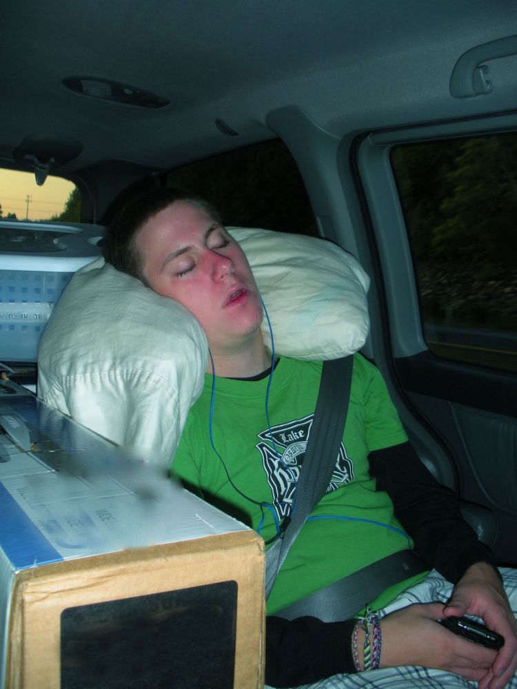 Napping_Passenger_in_car_21