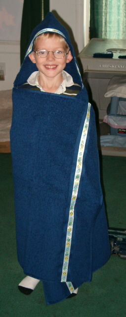 navy_fish_towel