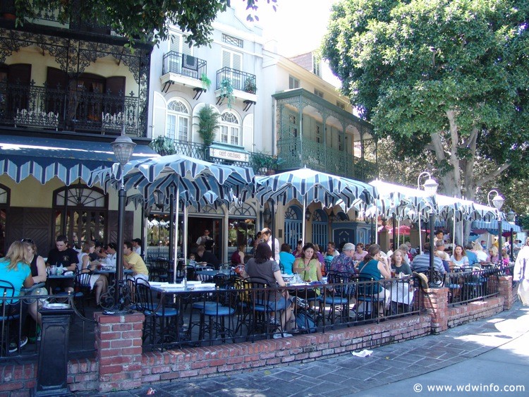 New-Orleans-Square-31