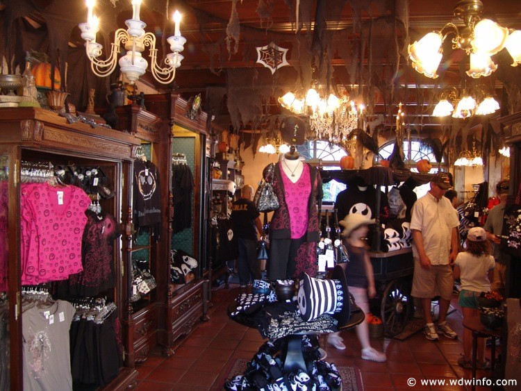 New-Orleans-Square-41