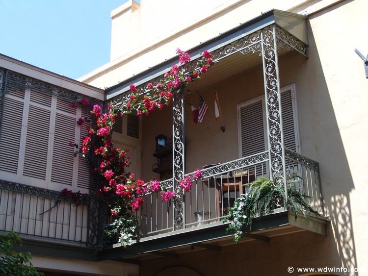 New-Orleans-Square-43
