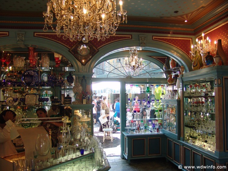 New-Orleans-Square-46