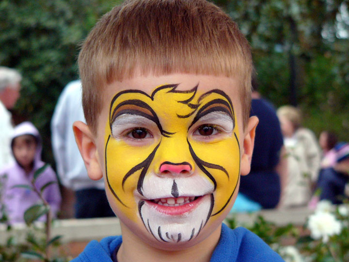 Nicholas_Simba_Face_002