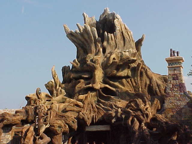 Oak Tree Tavern - IOA