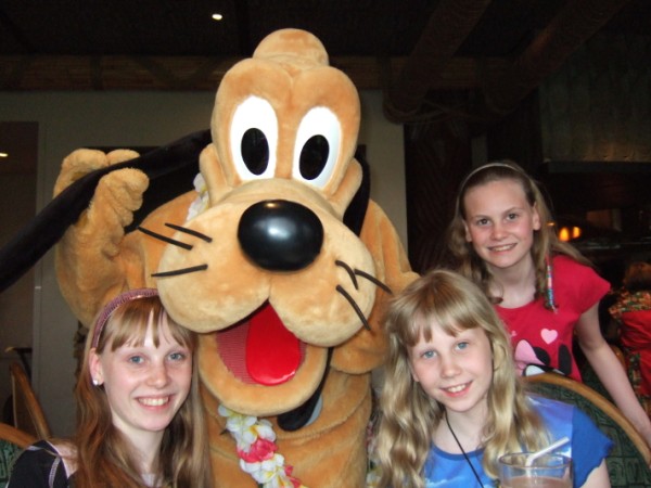 'Ohana with Pluto