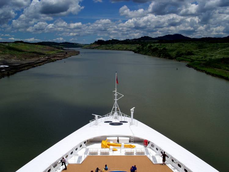 On eastbound cruise through the Panama Canal 2008