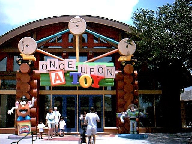 Once Upon a Toy store - DTD.