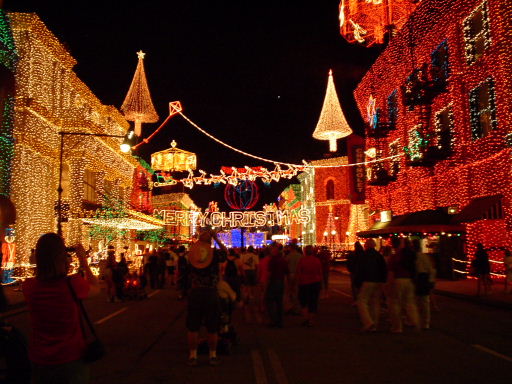 Osborne Family Lights