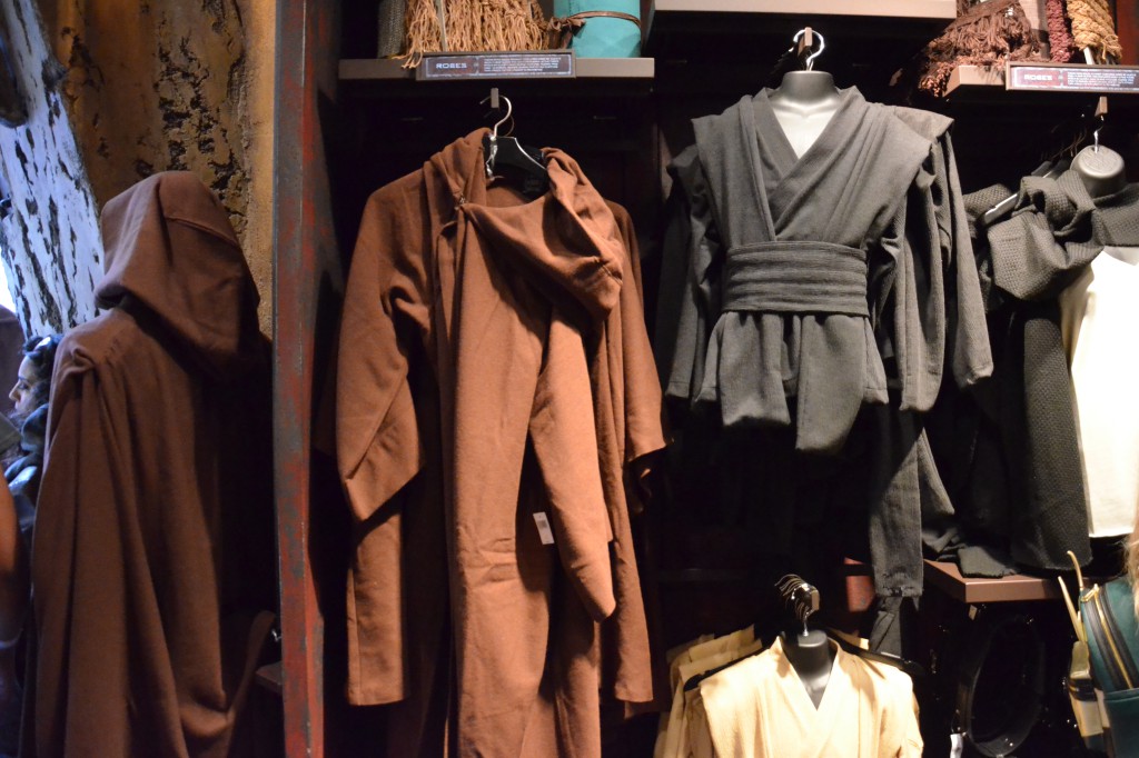 Outfitters-01.jpg
