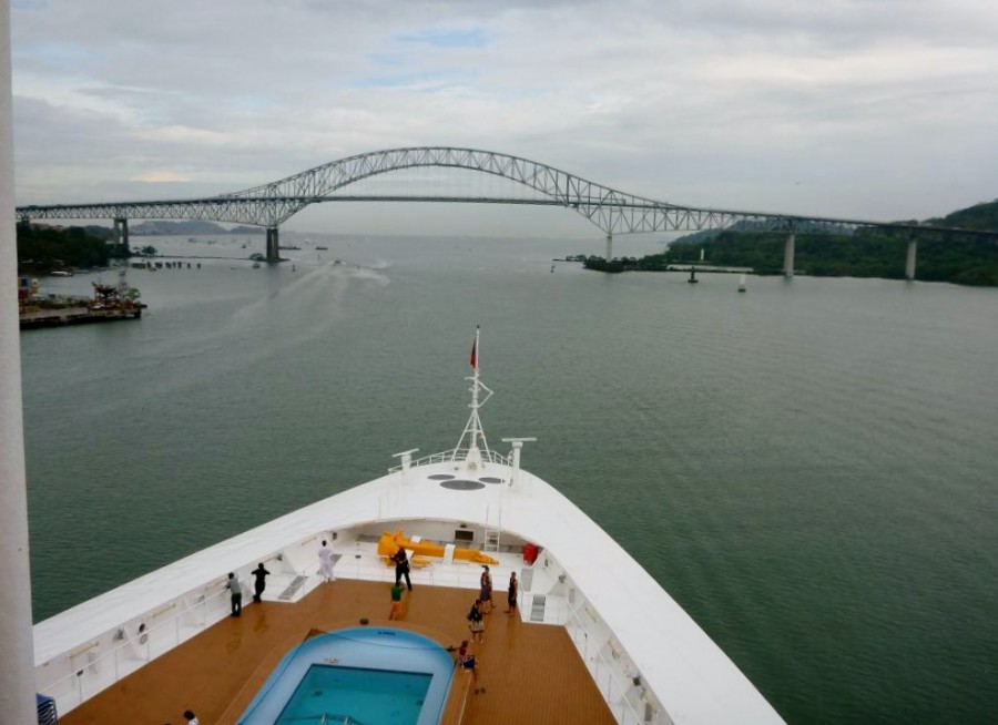 Panama Canal - Heading out into the Pacific