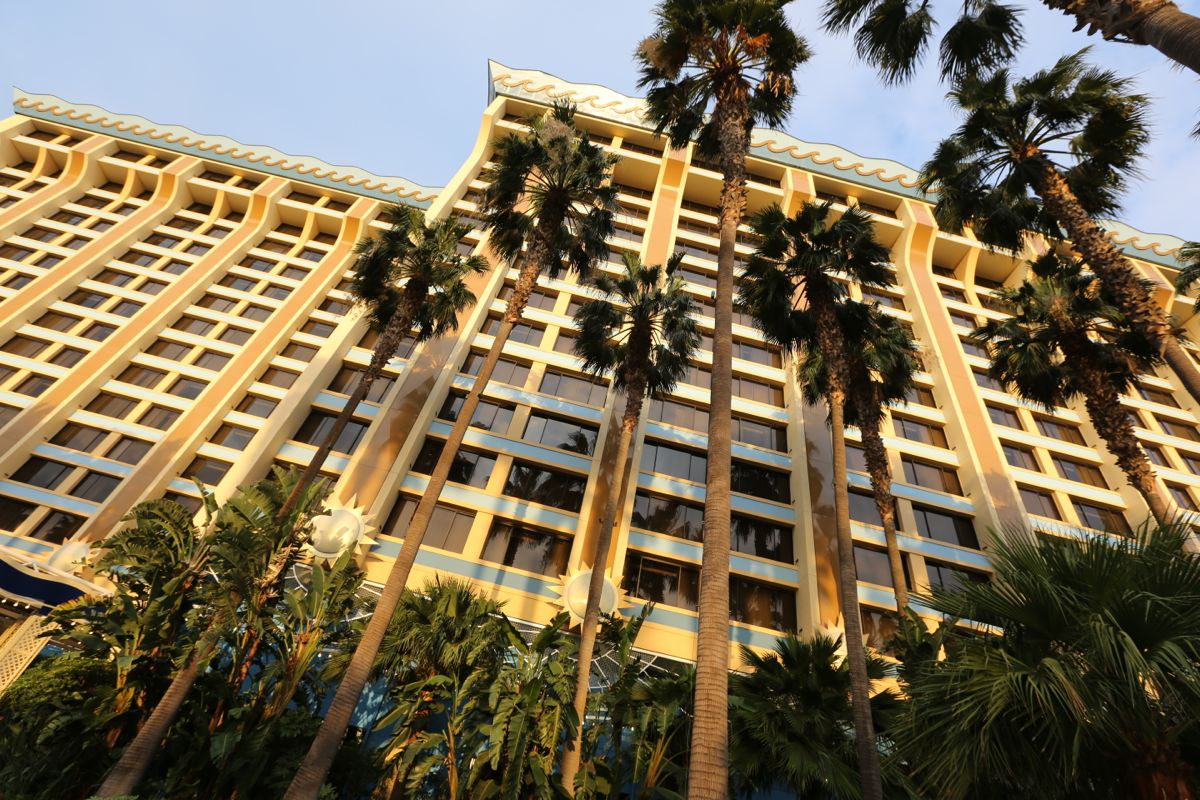 Paradise-Pier-Hotel-23
