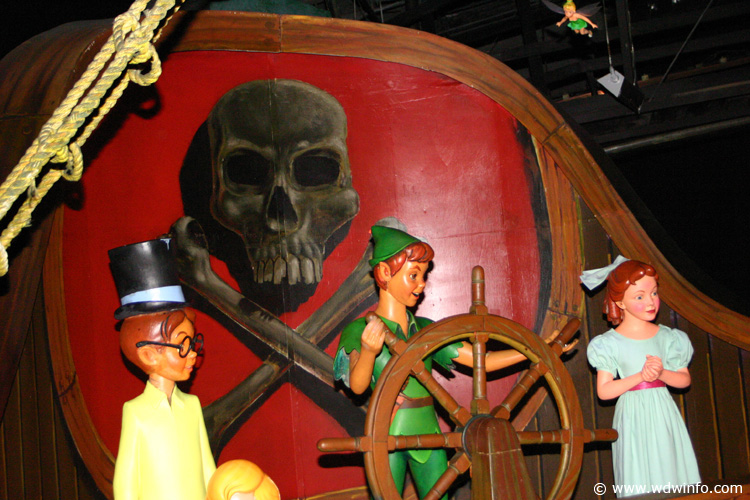 Peter-Pans-Flight-12