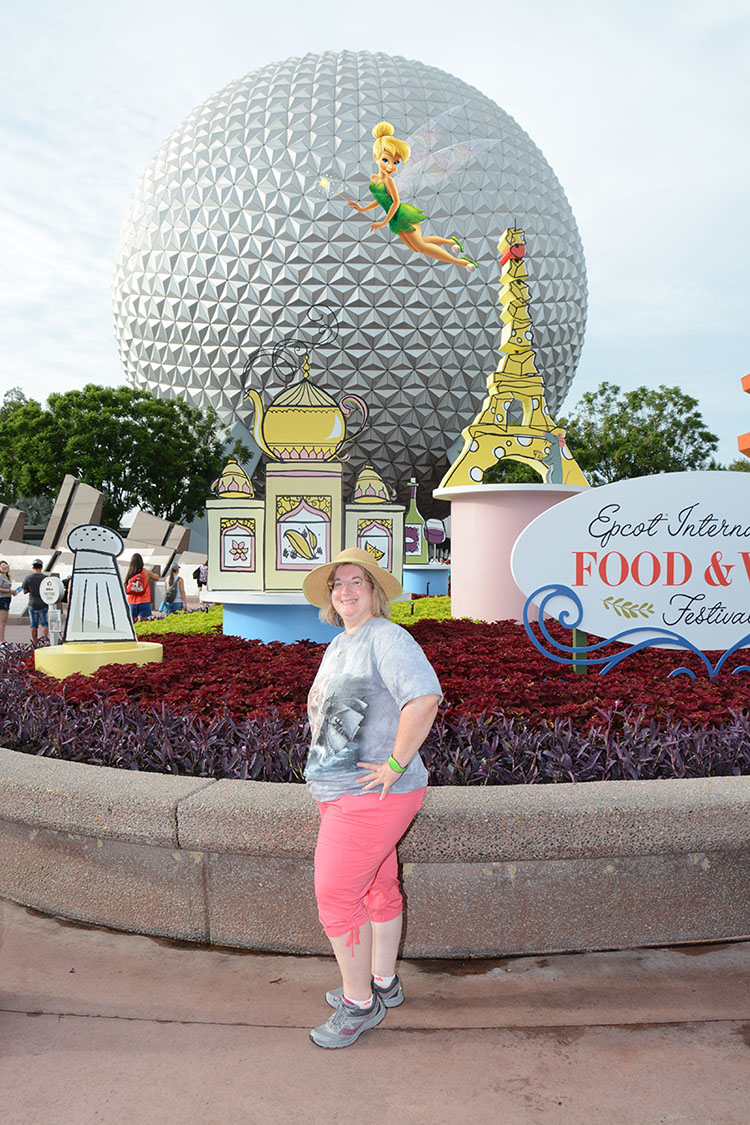 PhotoPass_Visiting_EPCOT_404730850834_small