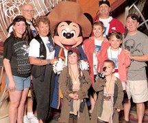Pirate_Mickey_group_WEB_small1