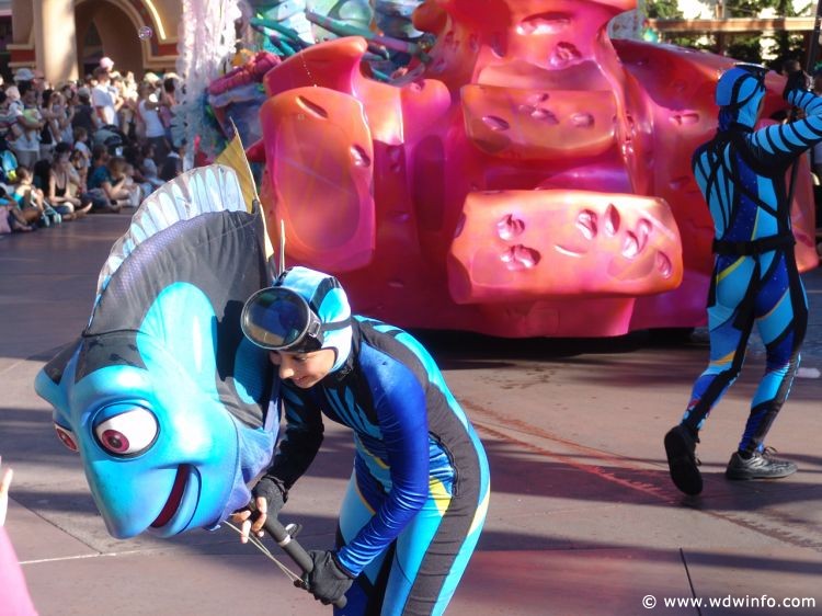 Pixar_Play_Parade_23