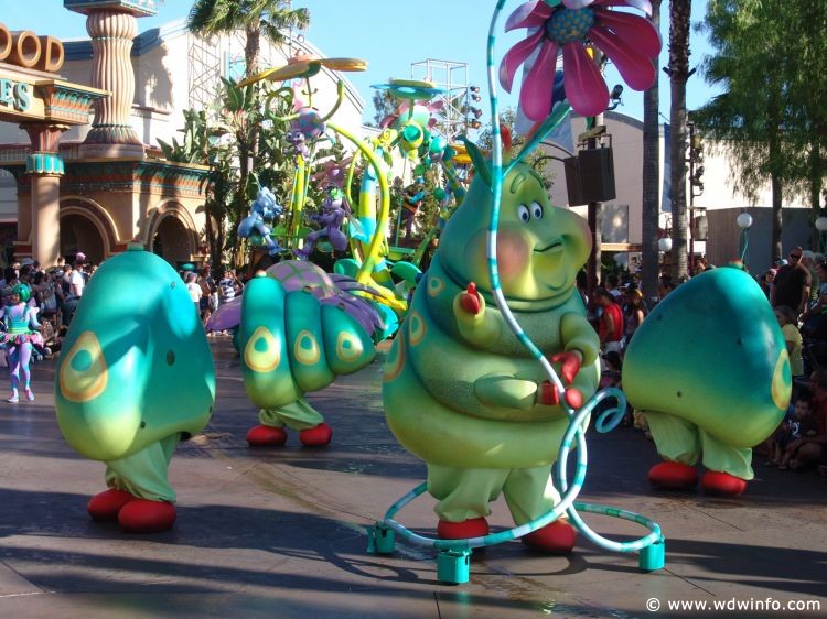 Pixar_Play_Parade_28