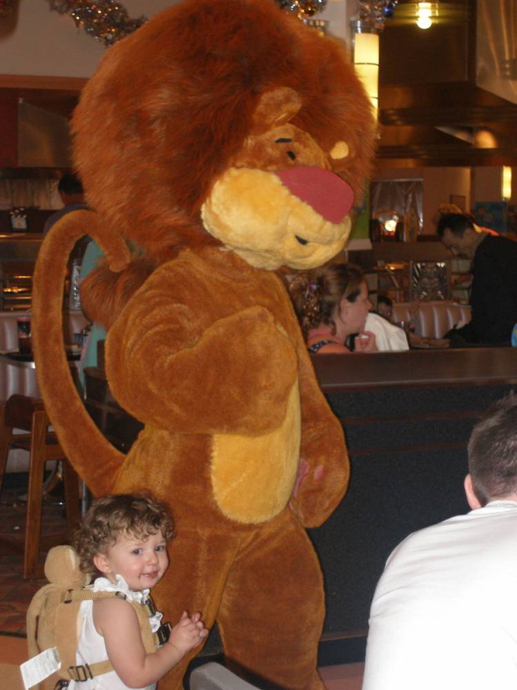Play and Dine Goliath