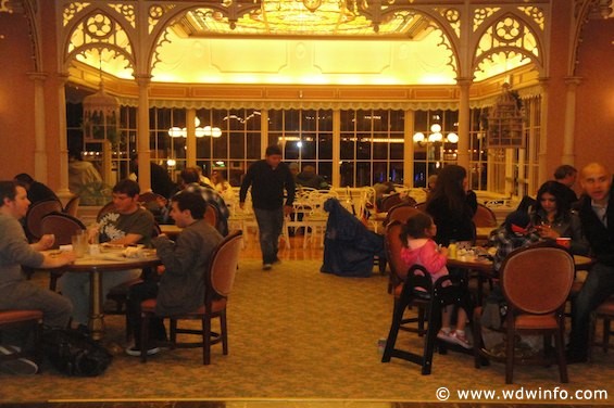 Plaza Inn Inside Seating