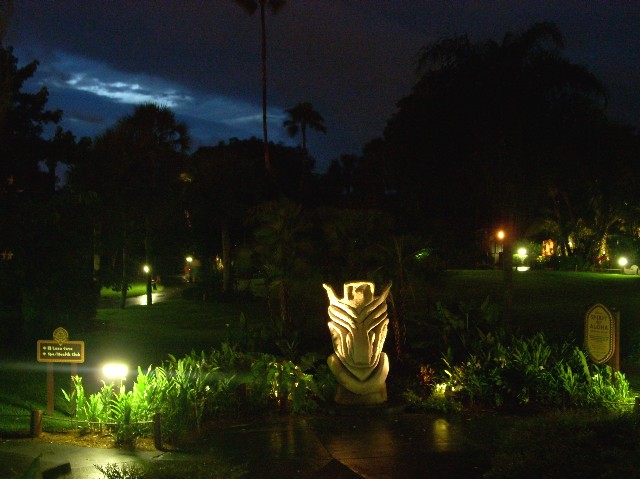 Poly Luau Cove