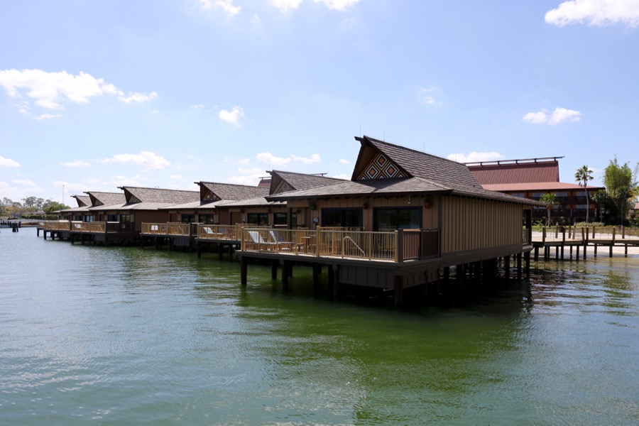 Polynesian-village-bungalows-31