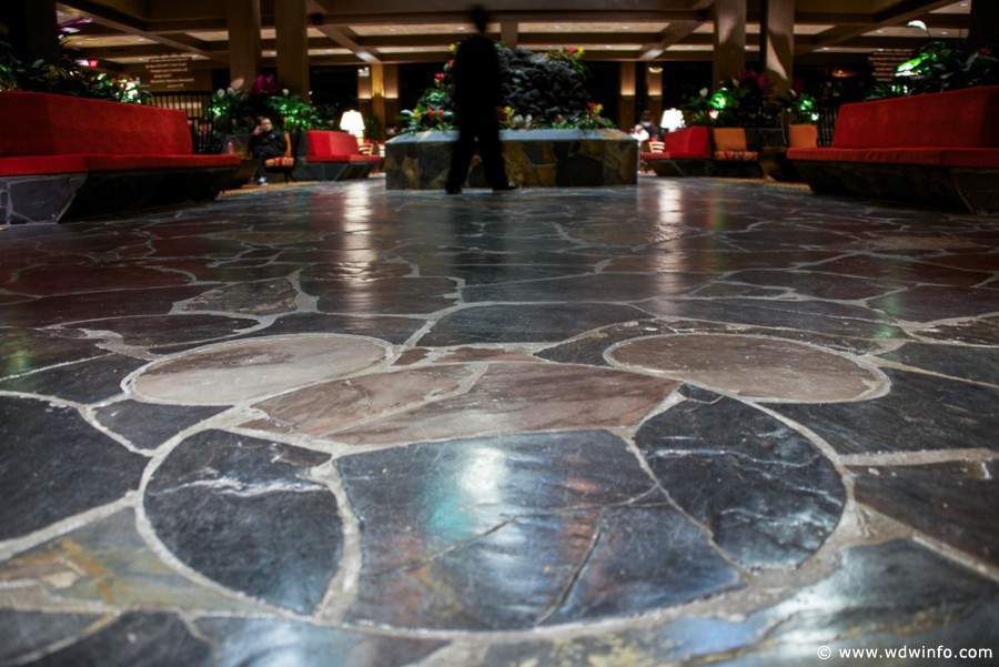 Polynesian-Village-Lobby-24