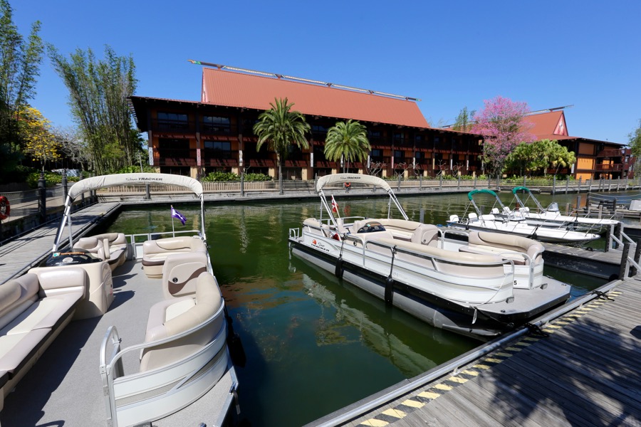 Polynesian-village-pools-rec-02