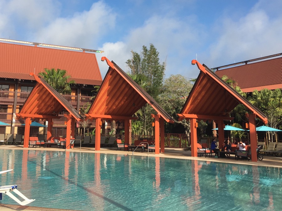 Polynesian-village-quiet-pool-10