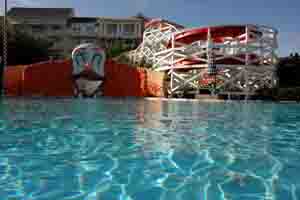 Pool_at_Boardwalk