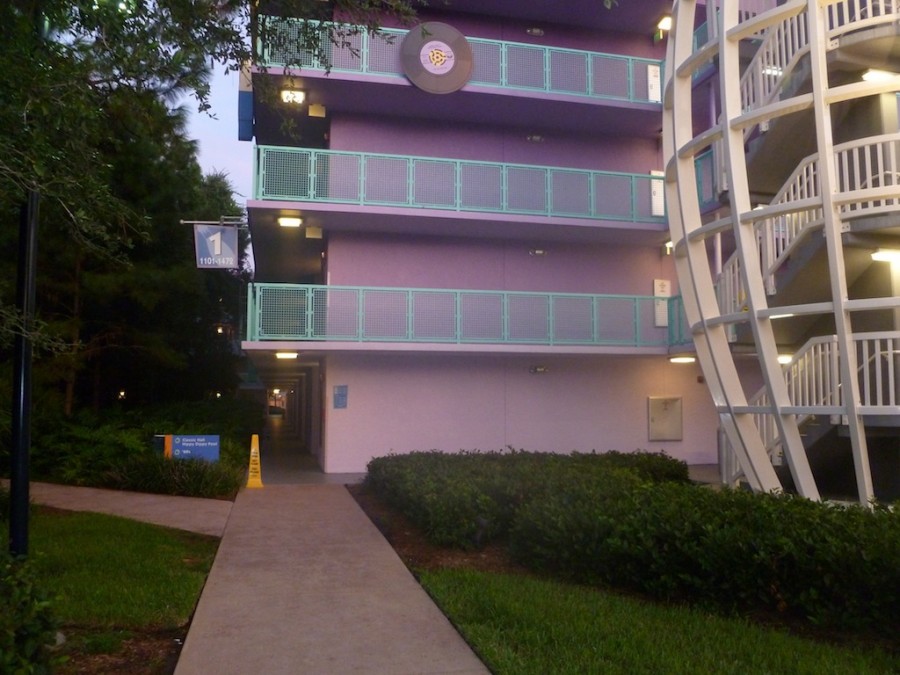 Pop Century 50's building 1, 22-Aug-2011