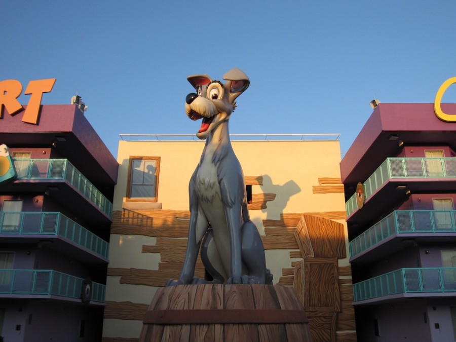Pop Century 50's building 3 Tramp icon, 13-Sep-2010