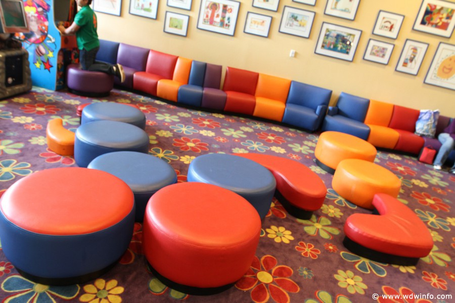 Pop-Century-Resort-015