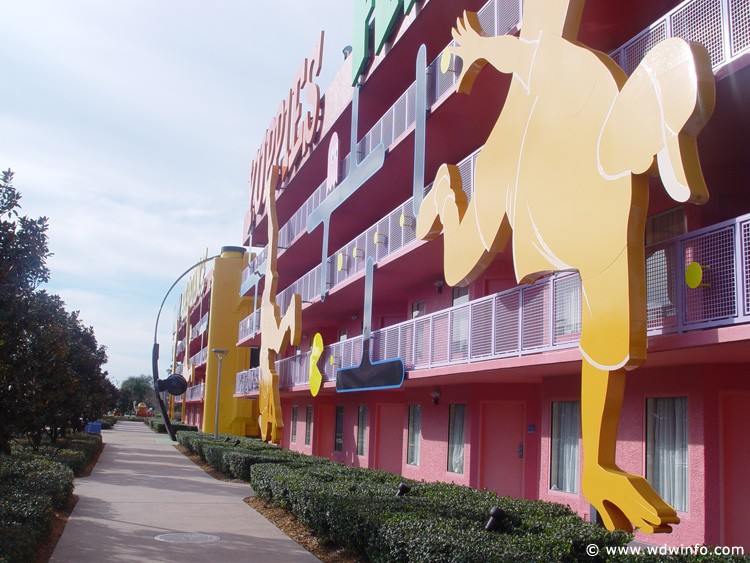Pop_Century_Resort_Pool_32