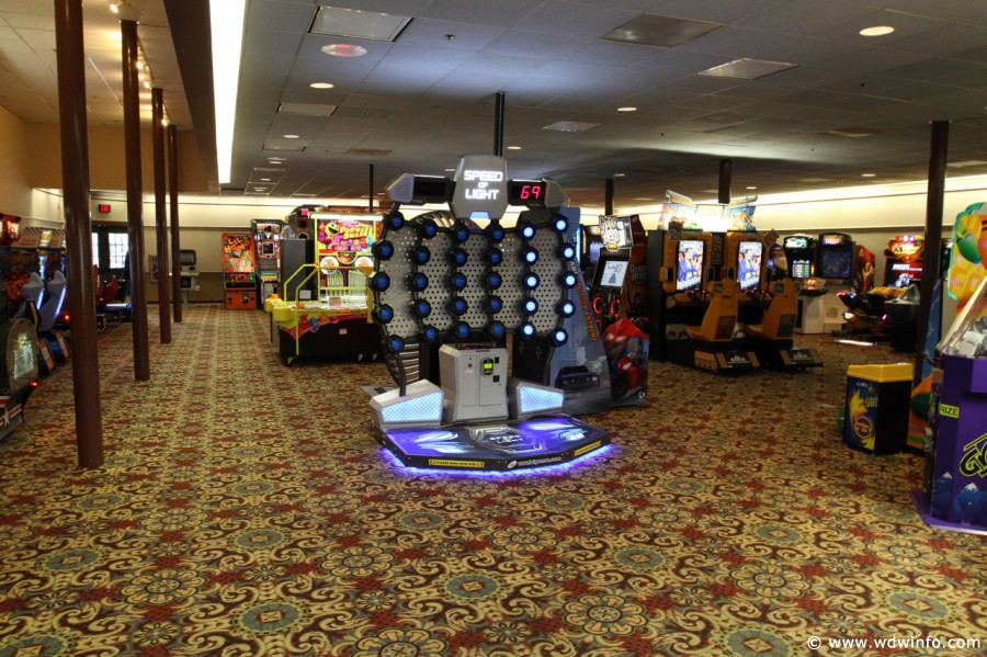 Port-Orleans-Arcade-02