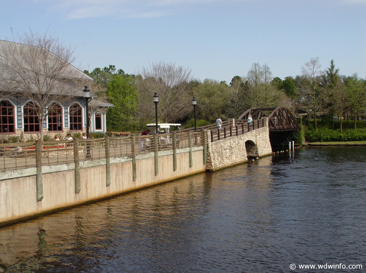 port-orleans-riverside-15