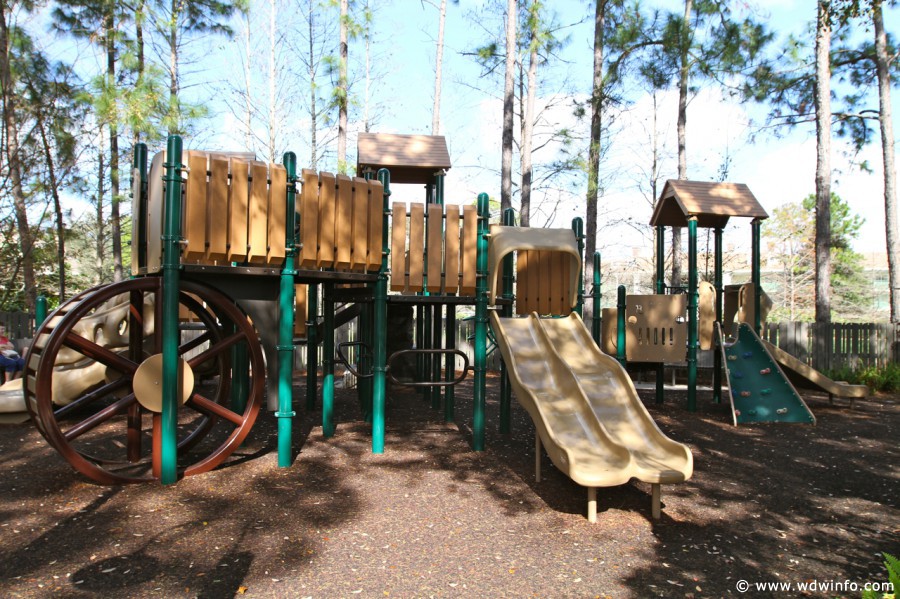 Port-Orleans-Riverside-Playground-01