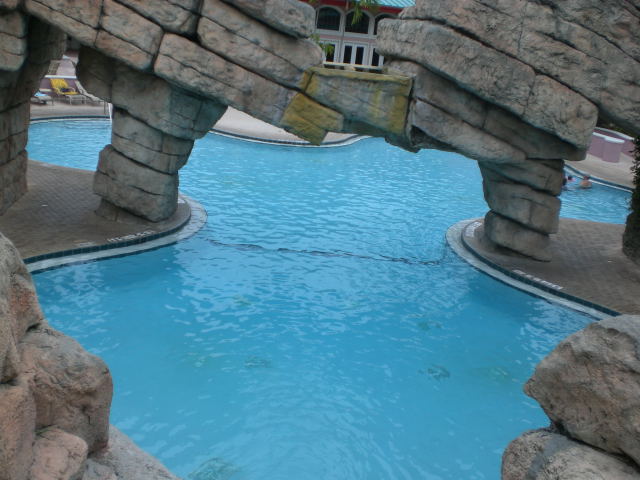 Radisson Pool