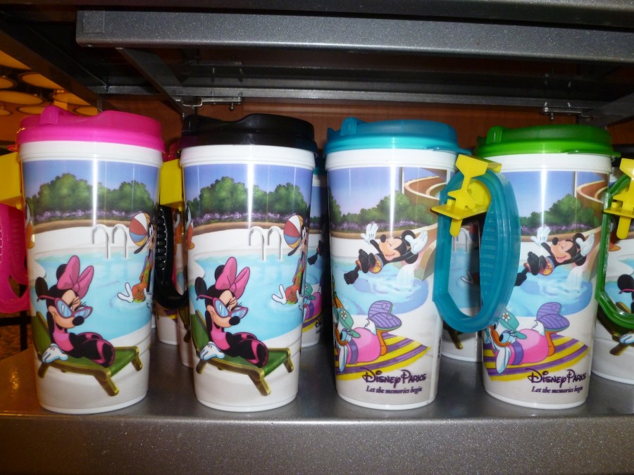 Refillable mugs at Pop Century 21-Aug-2011