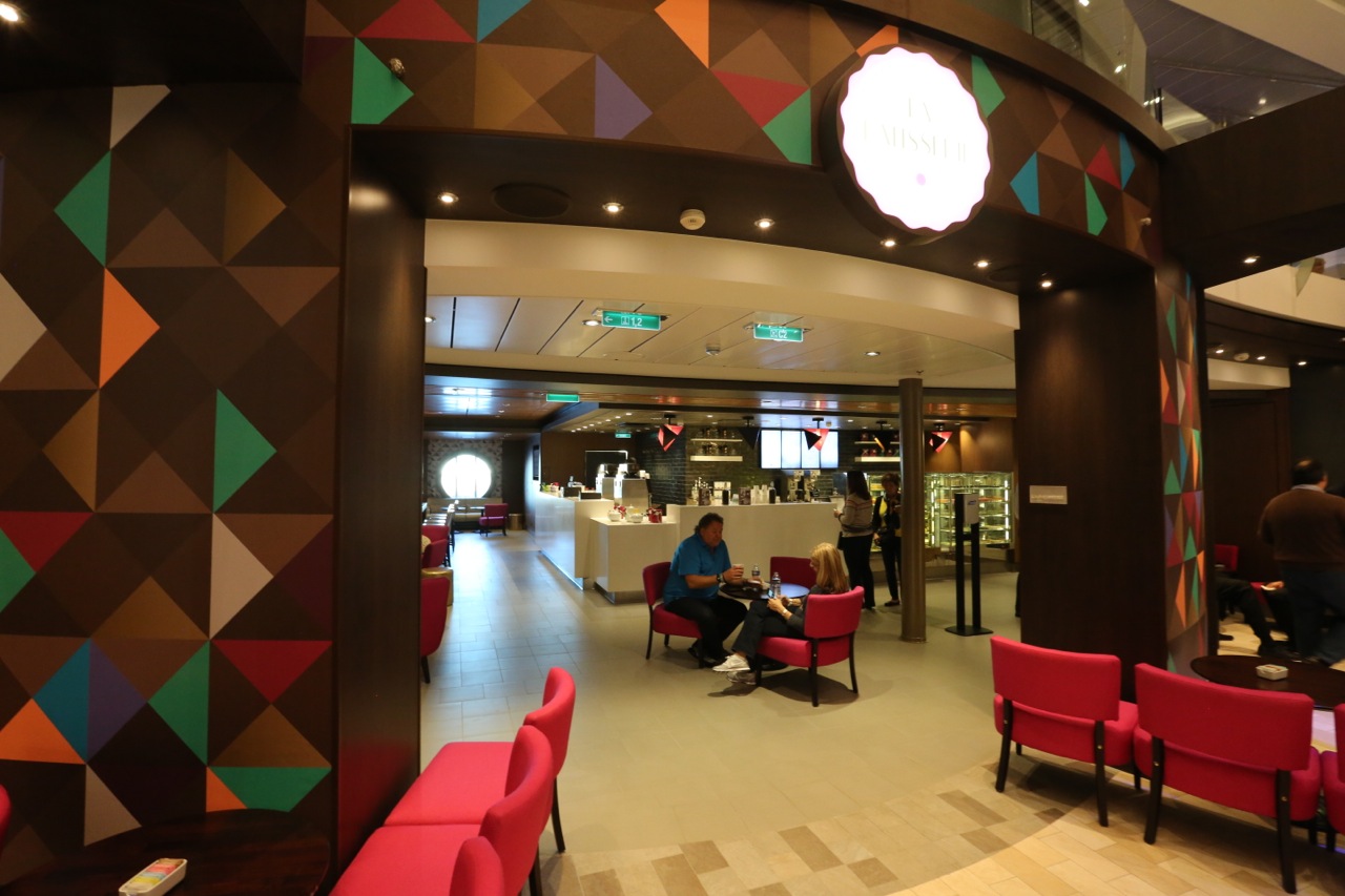Restaurants-Dining-214