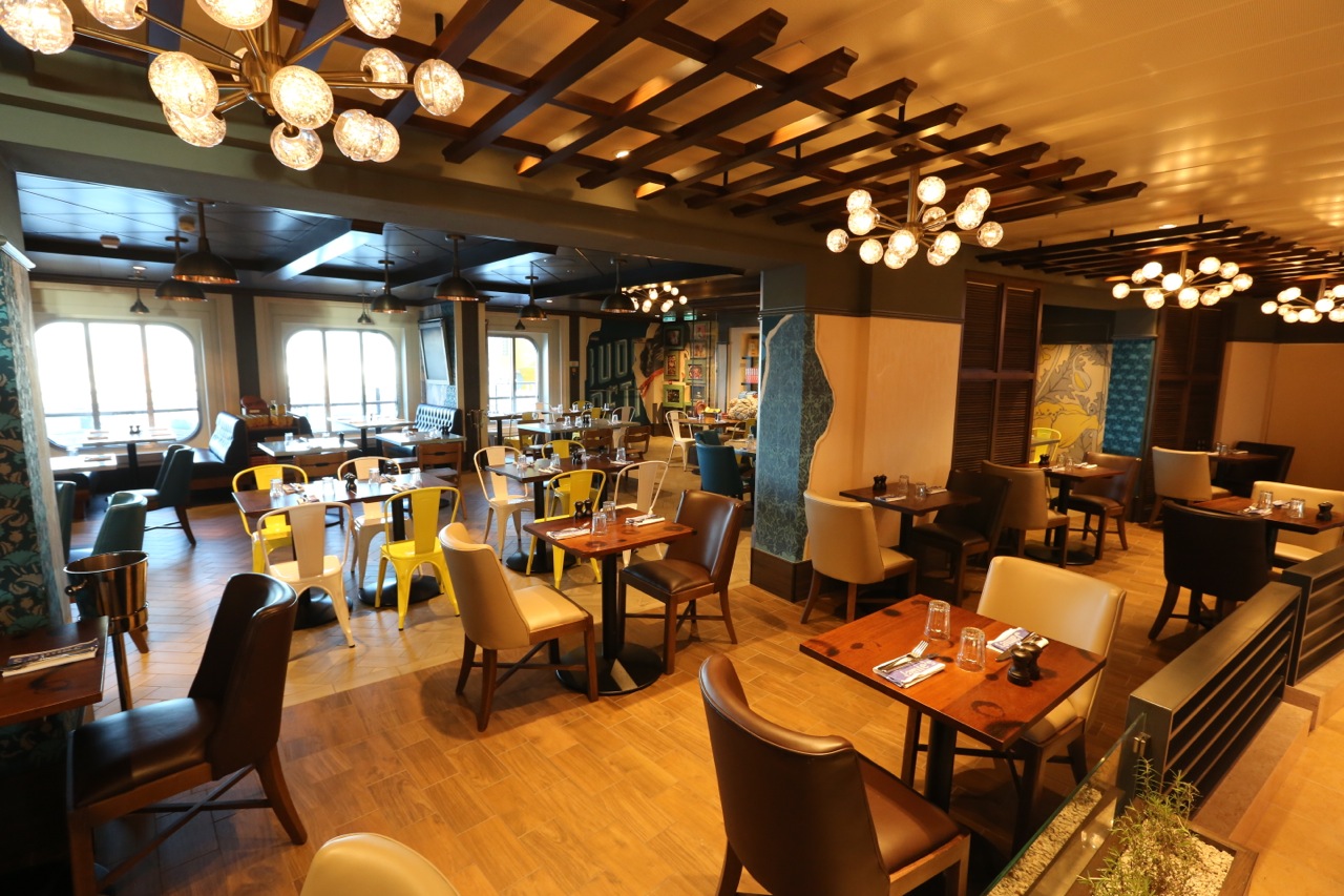 Restaurants-Dining-226