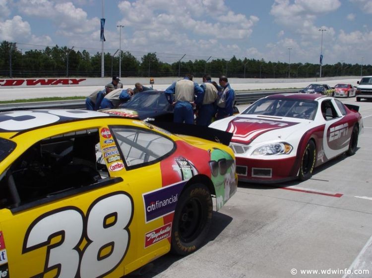 Richard Petty Driving Expierence