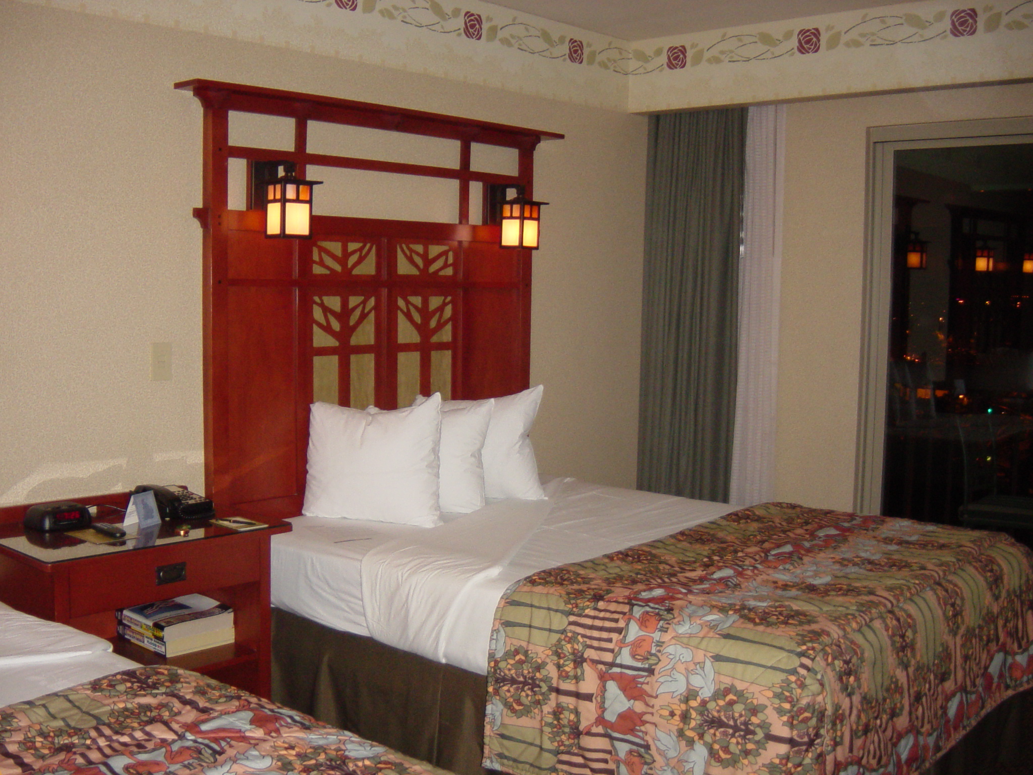 Room_6211_-_Bed