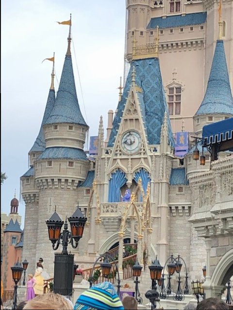 Rope Drop 1_MK_Disney 2018