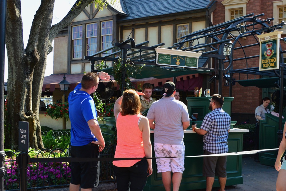 Rose-Crown-Beer-Cart